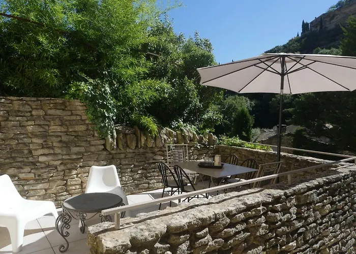 La Calade, Maison De Village